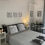 The Cozy Cine-hub Serres